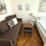 Side Street Apartment *