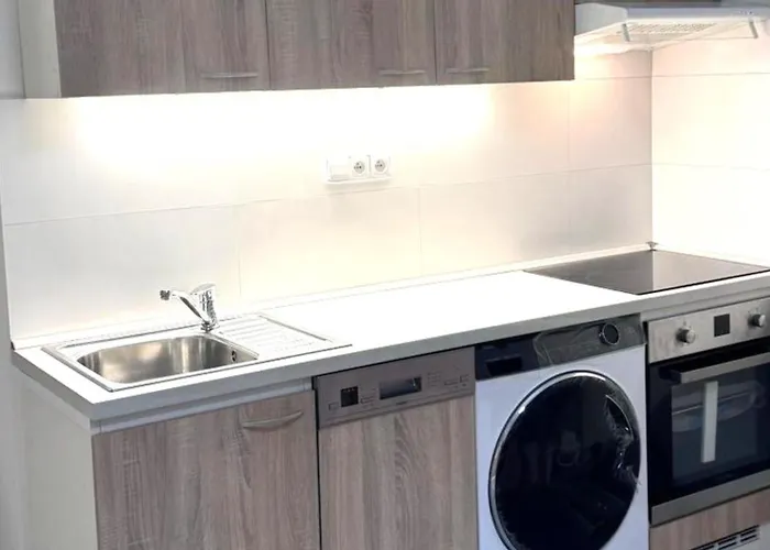 Side Street Apartman