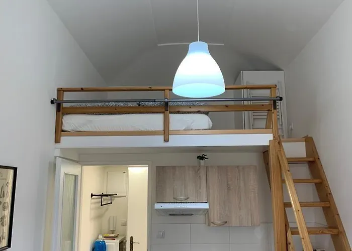 Side Street Apartment